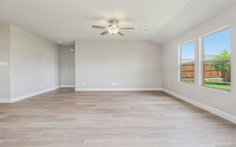600 Stagg Street, McKinney, TX 75069, 4 Bedrooms Bedrooms, ,3 BathroomsBathrooms,Residential,For Sale,600 Stagg Street,20973398