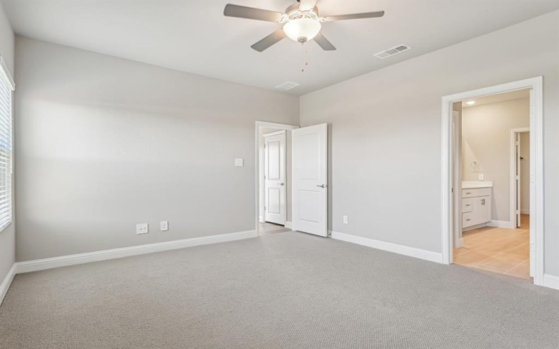 6617 Coyote Valley Trail, Fort Worth, TX 76036, 5 Bedrooms Bedrooms, ,3 BathroomsBathrooms,Residential,For Sale,6617 Coyote Valley Trail,20973409