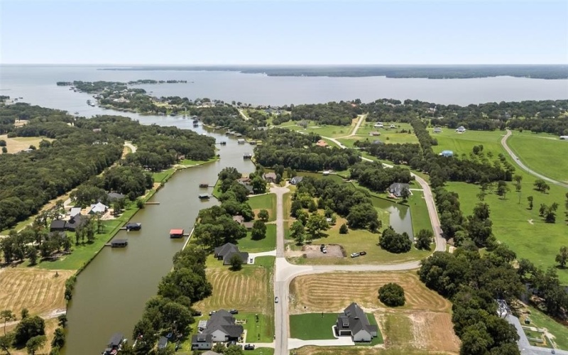 218 Canal Street, Corsicana, TX 75109, 5 Bedrooms Bedrooms, ,2 BathroomsBathrooms,Residential,For Sale,218 Canal Street,20976255