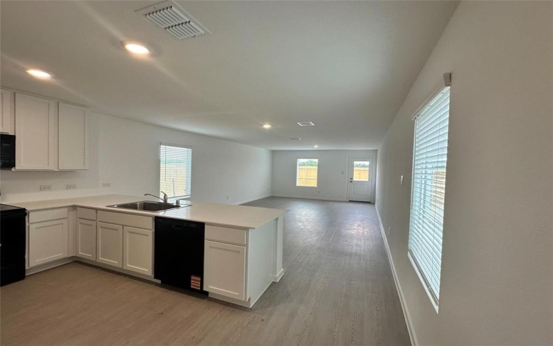927 Sandhill Crane Lane, Princeton, TX 75407, 4 Bedrooms Bedrooms, ,2 BathroomsBathrooms,Residential Lease,For Rent,927 Sandhill Crane Lane,20976279