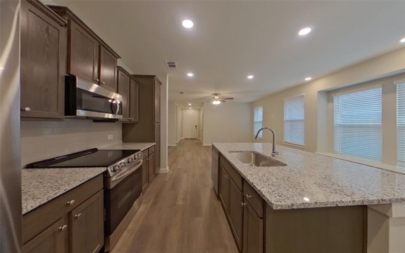 8221 Brookhaven Drive, McKinney, TX 75071, 3 Bedrooms Bedrooms, ,2 BathroomsBathrooms,Residential Lease,For Rent,8221 Brookhaven Drive,20976291
