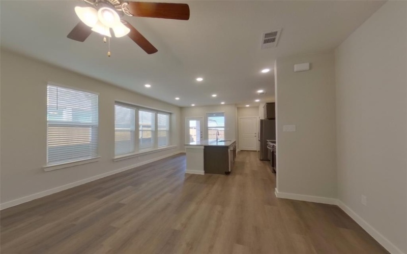 2524 Dulaney Drive, McKinney, TX 75071, 3 Bedrooms Bedrooms, ,2 BathroomsBathrooms,Residential Lease,For Rent,2524 Dulaney Drive,20976379