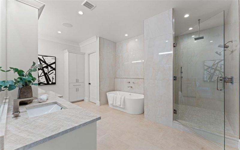 5919 Westgrove Drive, Dallas, TX 75248, 5 Bedrooms Bedrooms, ,6 BathroomsBathrooms,Residential,For Sale,5919 Westgrove Drive,20976391