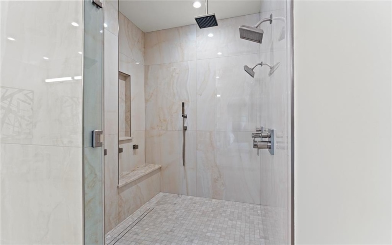 5919 Westgrove Drive, Dallas, TX 75248, 5 Bedrooms Bedrooms, ,6 BathroomsBathrooms,Residential,For Sale,5919 Westgrove Drive,20976391