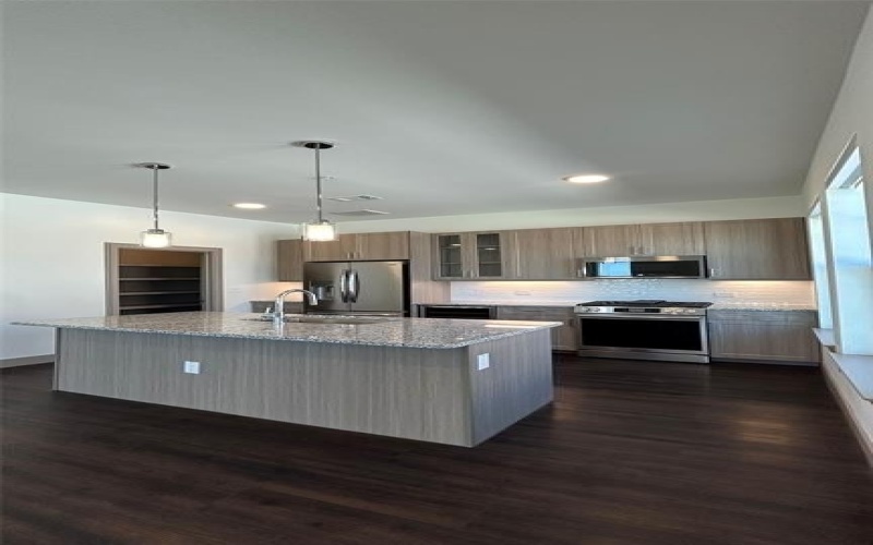 11201 American Elm Way #17101, Frisco, TX 75035, 2 Bedrooms Bedrooms, ,2 BathroomsBathrooms,Residential Lease,For Rent,11201 American Elm Way,20976402