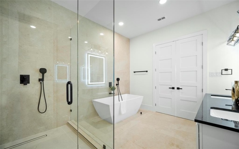 3404 Umyousef Court, Irving, TX 75038, 4 Bedrooms Bedrooms, ,5 BathroomsBathrooms,Residential,For Sale,3404 Umyousef Court,20976493