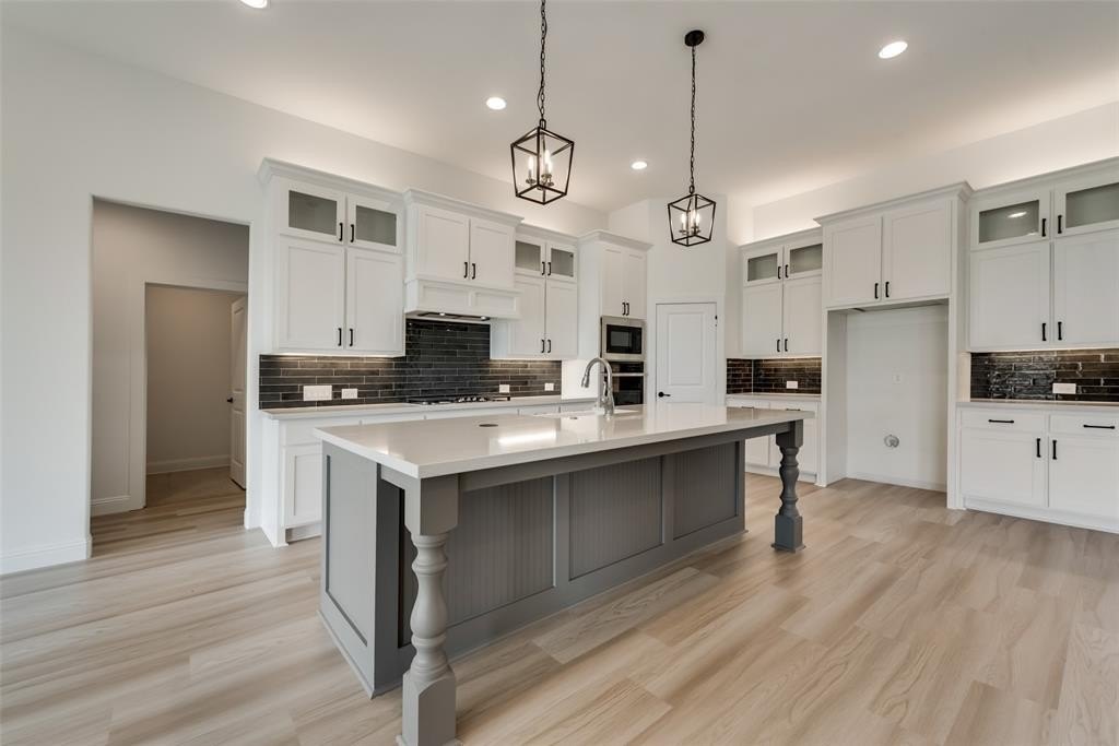 1117 Barrix Drive, Forney, TX 75126, 4 Bedrooms Bedrooms, ,3 BathroomsBathrooms,Residential,For Sale,1117 Barrix Drive,20976646