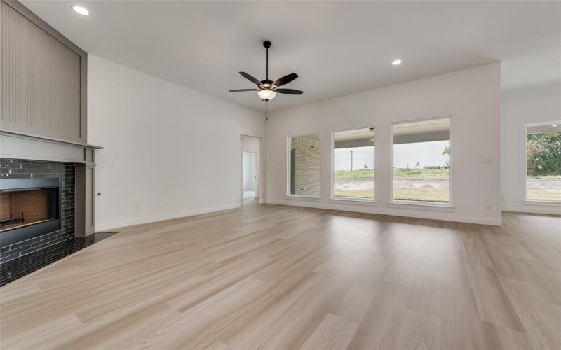 1117 Barrix Drive, Forney, TX 75126, 4 Bedrooms Bedrooms, ,3 BathroomsBathrooms,Residential,For Sale,1117 Barrix Drive,20976646