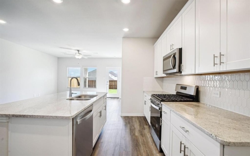 4012 Sandstone Drive, McKinney, TX 75071, 4 Bedrooms Bedrooms, ,2 BathroomsBathrooms,Residential Lease,For Rent,4012 Sandstone Drive,20976844