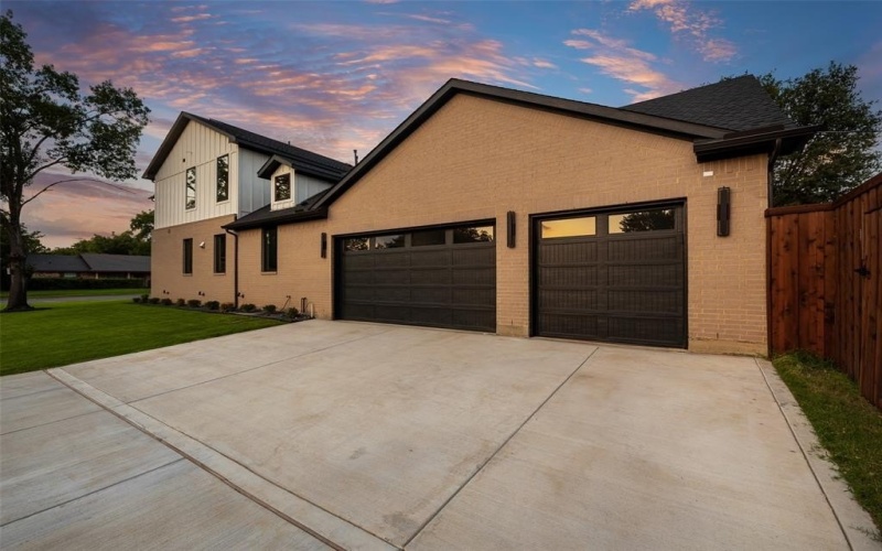 3306 Northaven Road, Dallas, TX 75229, 4 Habitaciones Habitaciones , ,5 BañosBaños,Residential,En Venta,3306 Northaven Road,20976845