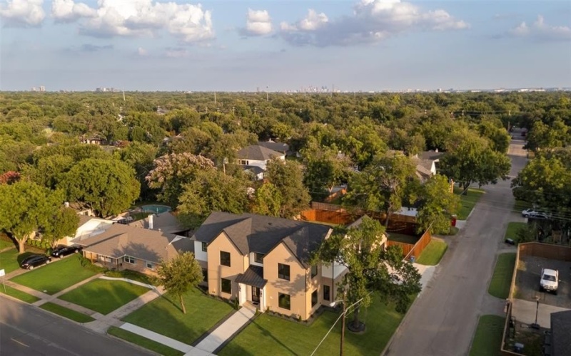 3306 Northaven Road, Dallas, TX 75229, 4 Habitaciones Habitaciones , ,5 BañosBaños,Residential,En Venta,3306 Northaven Road,20976845