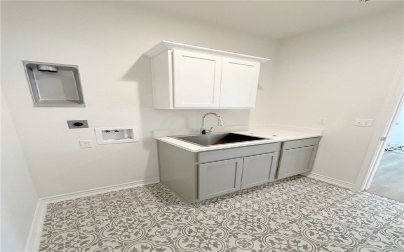 2550 Las Estrellas Street, Corpus Christi, TX 78414, 4 Bedrooms Bedrooms, ,3 BathroomsBathrooms,Residential,For Sale,2550 Las Estrellas Street,450165