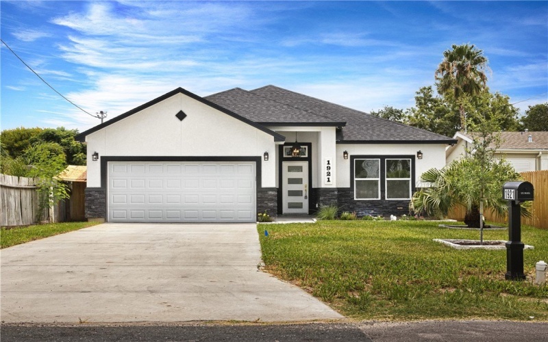 1921 Sunnycrest Street, Corpus Christi, TX 78418, 4 Bedrooms Bedrooms, ,2 BathroomsBathrooms,Residential,For Sale,1921 Sunnycrest Street,456987