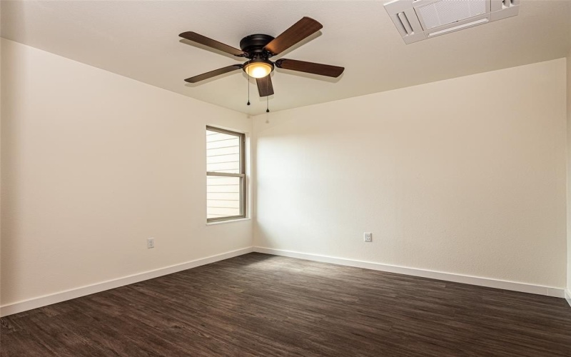 3022 Forest Lane #123, Dallas, TX 75234, 1 Bedroom Bedrooms, ,1 BathroomBathrooms,Residential Lease,For Rent,3022 Forest Lane,20976980