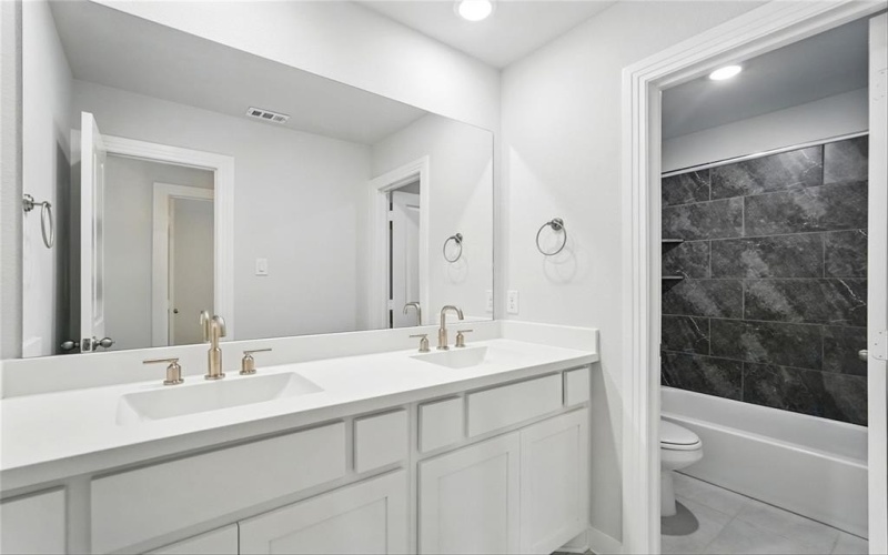 7409 Rose Petal Road, McKinney, TX 75071, 4 Bedrooms Bedrooms, ,3 BathroomsBathrooms,Residential,For Sale,7409 Rose Petal Road,20976985