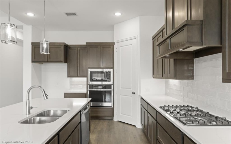 2013 Morris Street, Rockwall, TX 75087, 4 Bedrooms Bedrooms, ,3 BathroomsBathrooms,Residential,For Sale,2013 Morris Street,20976986