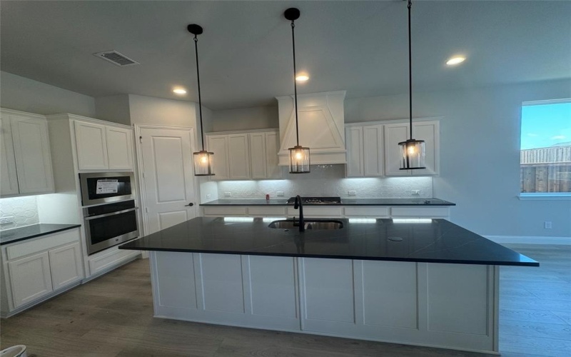 2013 Morris Street, Rockwall, TX 75087, 4 Bedrooms Bedrooms, ,3 BathroomsBathrooms,Residential,For Sale,2013 Morris Street,20976986