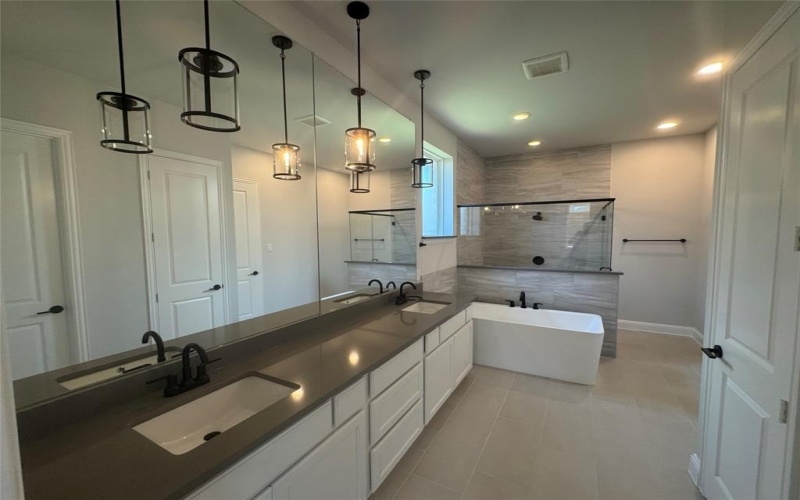 2013 Morris Street, Rockwall, TX 75087, 4 Bedrooms Bedrooms, ,3 BathroomsBathrooms,Residential,For Sale,2013 Morris Street,20976986