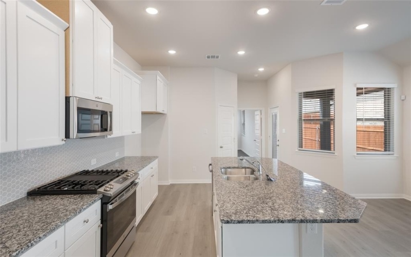 3928 Aqua Lane, Sherman, TX 75090, 3 Bedrooms Bedrooms, ,2 BathroomsBathrooms,Residential,For Sale,3928 Aqua Lane,20977035