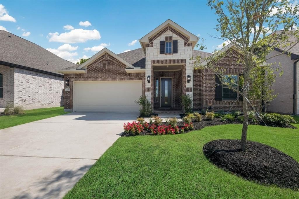 1917 Huron Drive, Forney, TX 75126, 3 Bedrooms Bedrooms, ,2 BathroomsBathrooms,Residential,For Sale,1917 Huron Drive,20977058