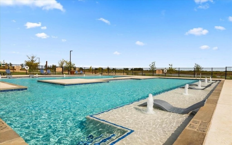 1917 Huron Drive, Forney, TX 75126, 3 Bedrooms Bedrooms, ,2 BathroomsBathrooms,Residential,For Sale,1917 Huron Drive,20977058