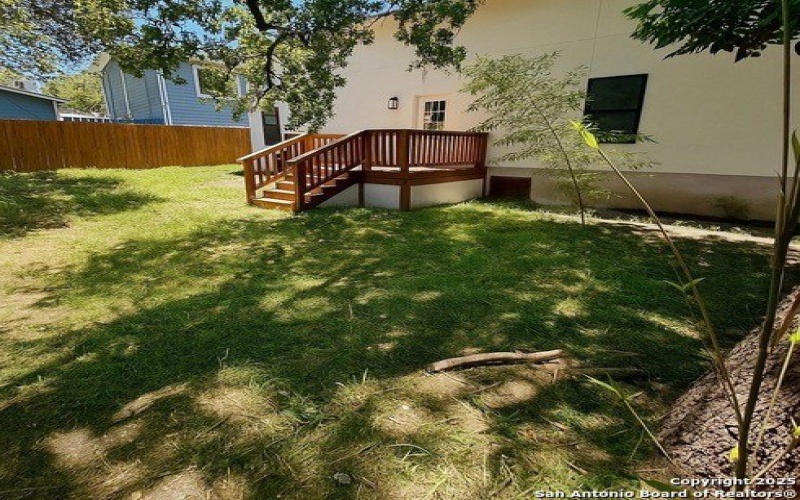 455 S Hackberry, New Braunfels, TX 78130, 3 Bedrooms Bedrooms, ,2 BathroomsBathrooms,Residential,For Sale,455 S Hackberry,1877705
