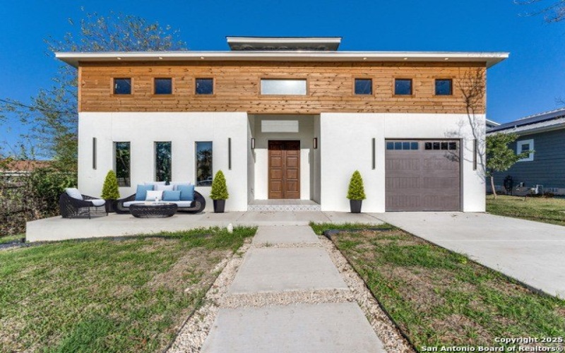 455 S Hackberry, New Braunfels, TX 78130, 3 Bedrooms Bedrooms, ,2 BathroomsBathrooms,Residential,For Sale,455 S Hackberry,1877705