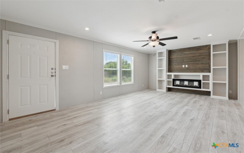 965 Roosevelt Rd, Luling, TX 78648, 4 Bedrooms Bedrooms, ,2 BathroomsBathrooms,Residential,For Sale,965 Roosevelt Rd,583565