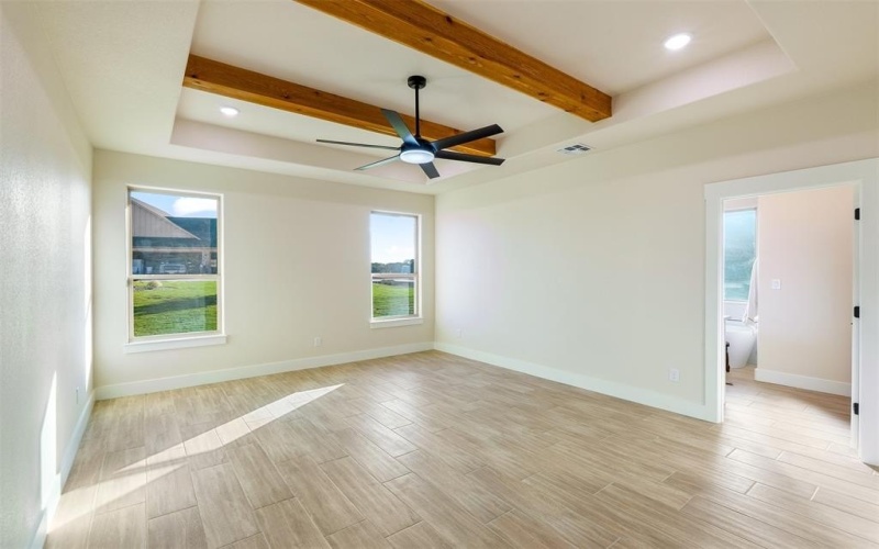 2516 Birchwood Drive, Granbury, TX 76049, 4 Bedrooms Bedrooms, ,3 BathroomsBathrooms,Residential,For Sale,2516 Birchwood Drive,20967001