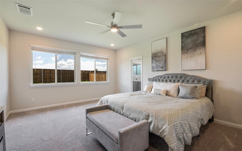 1500 Laurel Avenue, Aubrey, TX 76227, 5 Bedrooms Bedrooms, ,3 BathroomsBathrooms,Residential,For Sale,1500 Laurel Avenue,20974705