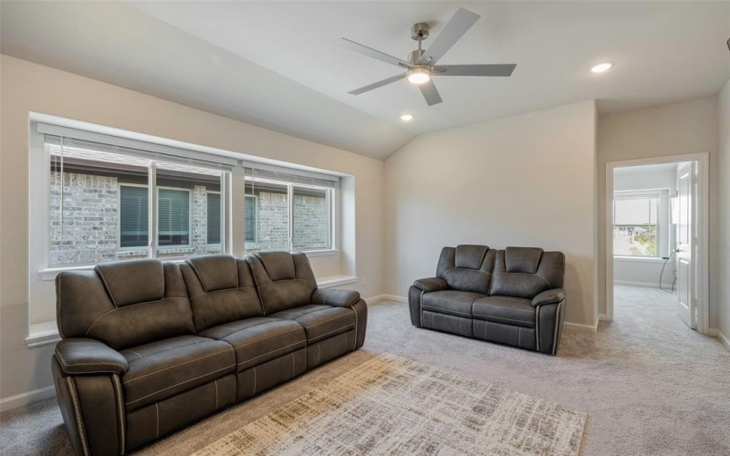 1500 Laurel Avenue, Aubrey, TX 76227, 5 Bedrooms Bedrooms, ,3 BathroomsBathrooms,Residential,For Sale,1500 Laurel Avenue,20974705