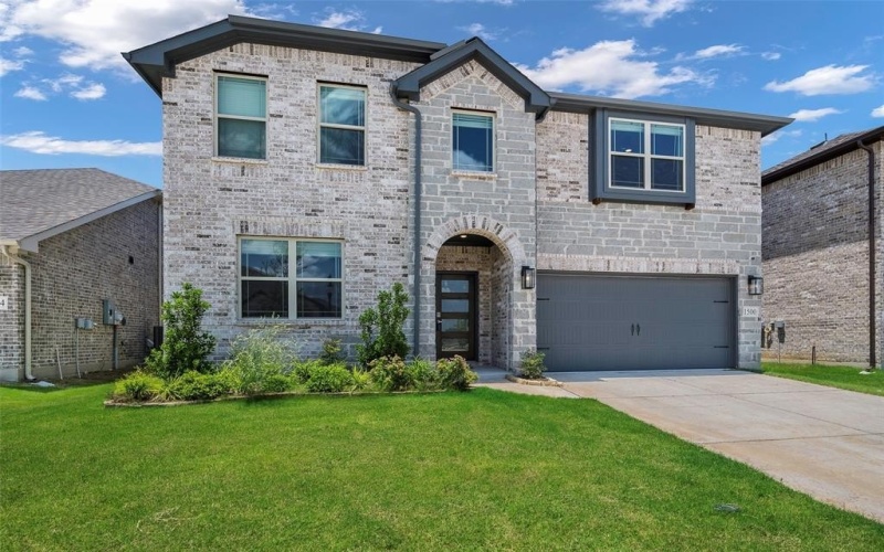 1500 Laurel Avenue, Aubrey, TX 76227, 5 Bedrooms Bedrooms, ,3 BathroomsBathrooms,Residential,For Sale,1500 Laurel Avenue,20974705