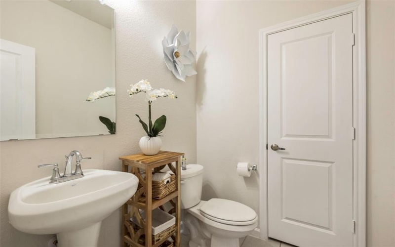 1500 Laurel Avenue, Aubrey, TX 76227, 5 Bedrooms Bedrooms, ,3 BathroomsBathrooms,Residential,For Sale,1500 Laurel Avenue,20974705