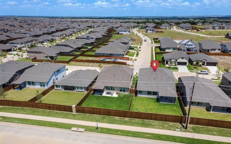1500 Laurel Avenue, Aubrey, TX 76227, 5 Bedrooms Bedrooms, ,3 BathroomsBathrooms,Residential,For Sale,1500 Laurel Avenue,20974705