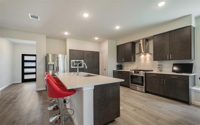 1500 Laurel Avenue, Aubrey, TX 76227, 5 Bedrooms Bedrooms, ,3 BathroomsBathrooms,Residential,For Sale,1500 Laurel Avenue,20974705