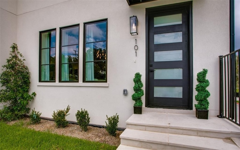 7207 Gaston Avenue #504, Dallas, TX 75206, 2 Bedrooms Bedrooms, ,2 BathroomsBathrooms,Residential,For Sale,7207 Gaston Avenue,20977275