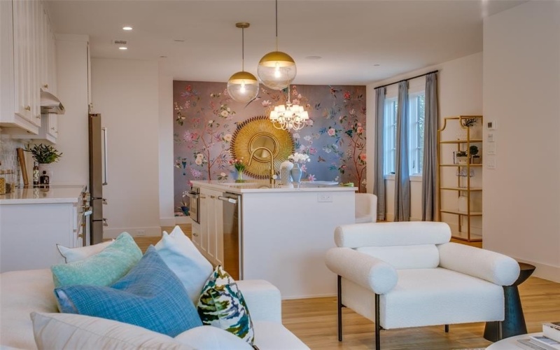 7207 Gaston Avenue #504, Dallas, TX 75206, 2 Bedrooms Bedrooms, ,2 BathroomsBathrooms,Residential,For Sale,7207 Gaston Avenue,20977275