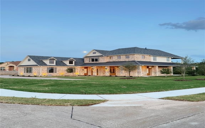2516 Mosley Court, Cedar Hill, TX 75104, 5 Bedrooms Bedrooms, ,5 BathroomsBathrooms,Residential,For Sale,2516 Mosley Court,20977318