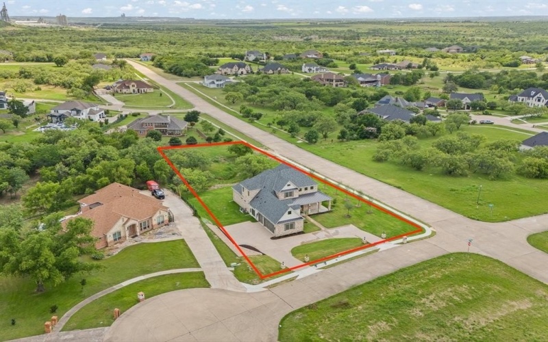 2516 Mosley Court, Cedar Hill, TX 75104, 5 Bedrooms Bedrooms, ,5 BathroomsBathrooms,Residential,For Sale,2516 Mosley Court,20977318