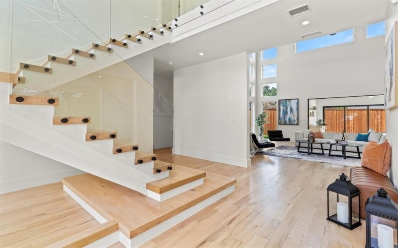 3820 Beechwood Lane, Dallas, TX 75220, 5 Bedrooms Bedrooms, ,6 BathroomsBathrooms,Residential,For Sale,3820 Beechwood Lane,20977321