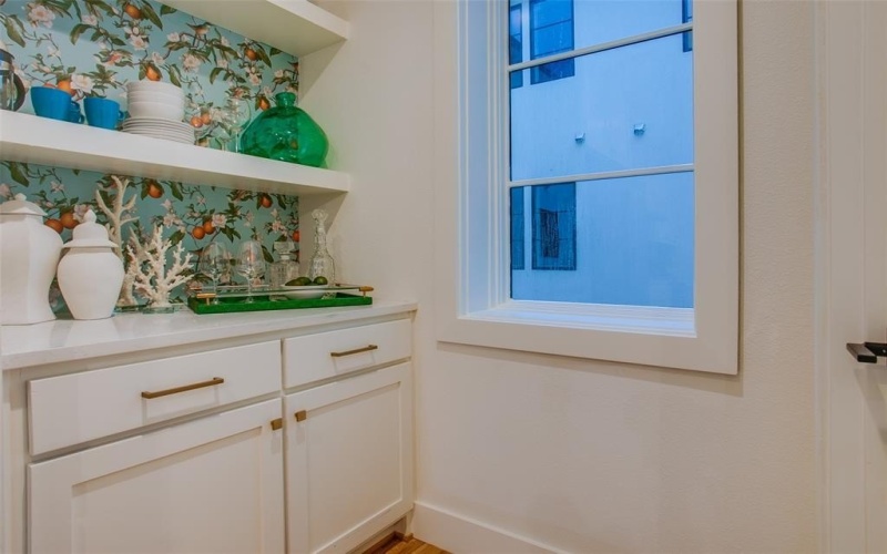 7207 Gaston Avenue #1005, Dallas, TX 75206, 2 Bedrooms Bedrooms, ,2 BathroomsBathrooms,Residential,For Sale,7207 Gaston Avenue,20977371