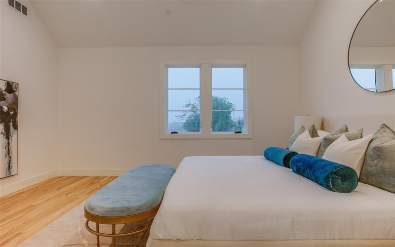 7207 Gaston Avenue #1005, Dallas, TX 75206, 2 Bedrooms Bedrooms, ,2 BathroomsBathrooms,Residential,For Sale,7207 Gaston Avenue,20977371