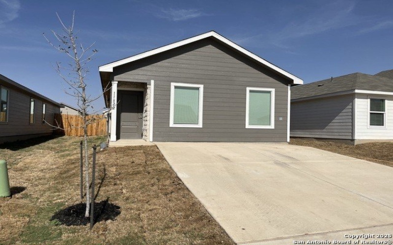 11822 flying aces, Von Ormy, TX 78073, 3 Bedrooms Bedrooms, ,2 BathroomsBathrooms,Residential Lease,For Rent,11822 flying aces,1840744