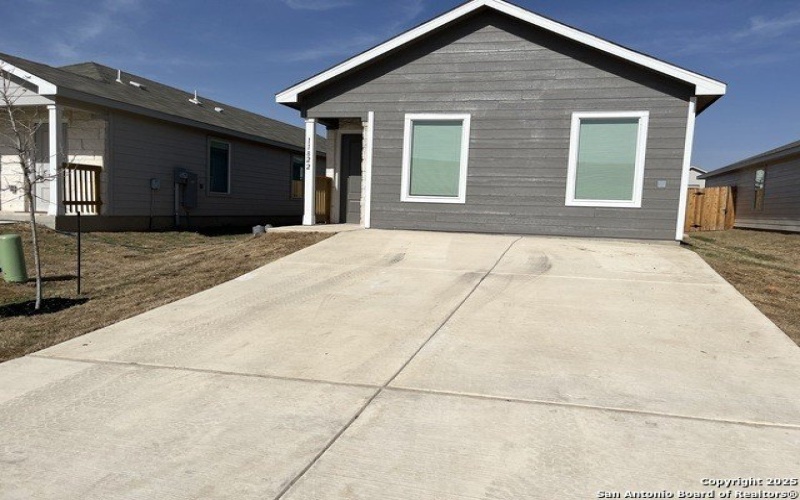 11822 flying aces, Von Ormy, TX 78073, 3 Bedrooms Bedrooms, ,2 BathroomsBathrooms,Residential Lease,For Rent,11822 flying aces,1840744