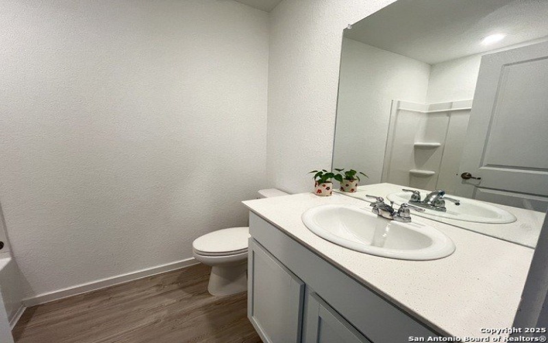 11822 flying aces, Von Ormy, TX 78073, 3 Bedrooms Bedrooms, ,2 BathroomsBathrooms,Residential Lease,For Rent,11822 flying aces,1840744