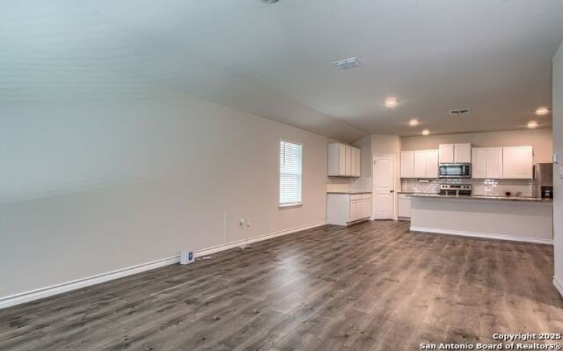 3008 Pemberton Post, San Antonio, TX 78245, 4 Habitaciones Habitaciones , ,2 BañosBaños,Residential,En Venta,3008 Pemberton Post,1877840