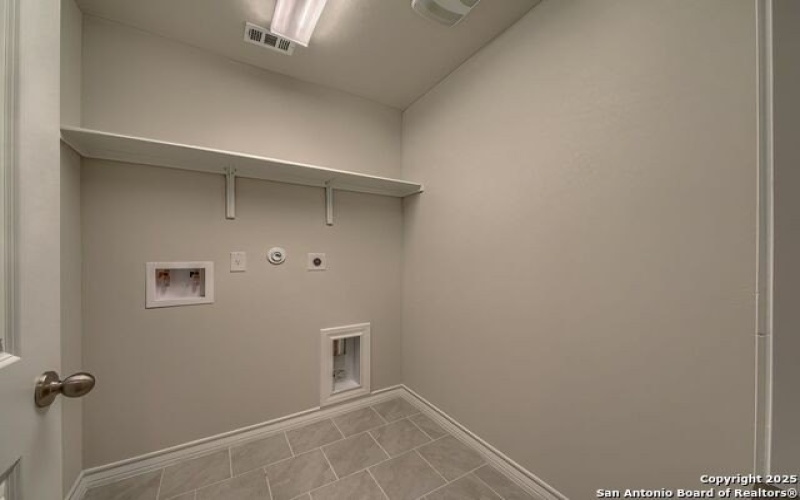 3008 Pemberton Post, San Antonio, TX 78245, 4 Habitaciones Habitaciones , ,2 BañosBaños,Residential,En Venta,3008 Pemberton Post,1877840