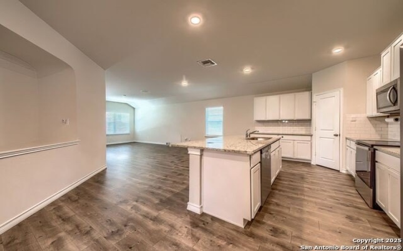 3008 Pemberton Post, San Antonio, TX 78245, 4 Habitaciones Habitaciones , ,2 BañosBaños,Residential,En Venta,3008 Pemberton Post,1877840