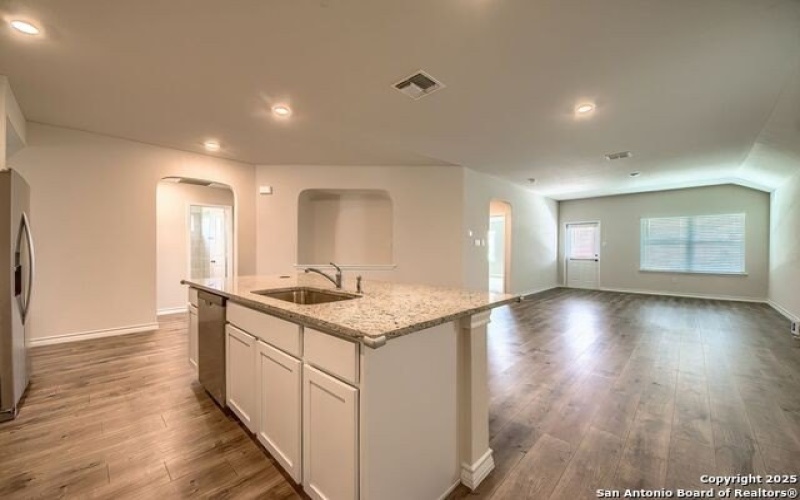 3008 Pemberton Post, San Antonio, TX 78245, 4 Habitaciones Habitaciones , ,2 BañosBaños,Residential,En Venta,3008 Pemberton Post,1877840