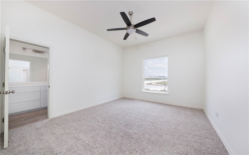 1402 Lois Chesney Street, Corpus Christi, TX 78415, 3 Habitaciones Habitaciones , ,3 BañosBaños,Residential,En Venta,1402 Lois Chesney Street,450921